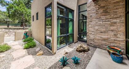 This Is It!-Gorgeous Southwest Modern Luxury!