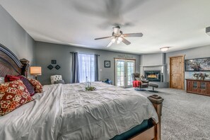 3 chambres, bureau, fer et planche à repasser, accès au Wi-Fi (inclus)