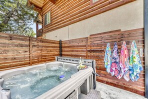 Bañera de hidromasaje exterior