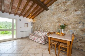 Uklassifisert bilde, 5 av 6, knapp