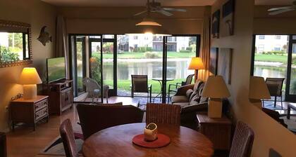 Ground Floor Condo in the Prestigious World Tennis Club