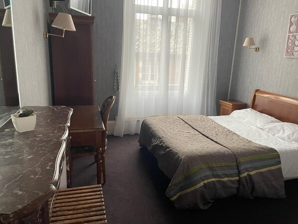 Room - Hôtel le Beau Site la Poularde Restaurant (Gien)