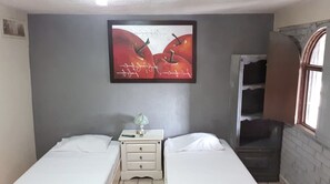 1 bedroom, free WiFi, bed sheets