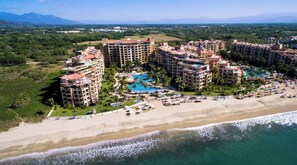 Tumbonas y toallas de playa