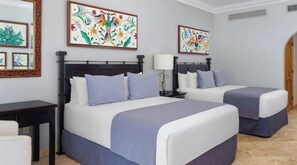 Safe på rommet, skrivebord, strykejern/-brett og wi-fi