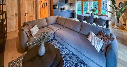 Gorgeous home in Meijel with WiFi