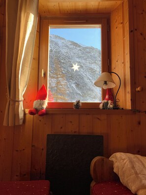 Interior - 6-7 BED APARTMENT NEAR SHOPS AND SKI SLOPES IN BONNEVAL SUR ARC (Bonneval-sur-Arc)