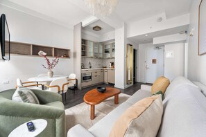 Unclassified image, 3 of 36, button - 17John: Luxury One Bedroom Apartment (New York)