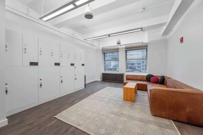 Nicht klassifiziertes Bild, 3 von 36, Schaltfläche