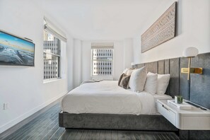 Unclassified image, 4 of 36, button - 17John: Luxury One Bedroom Apartment (New York)