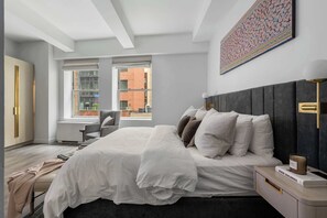 1 habitación, escritorio, tabla de planchar con plancha y wifi 