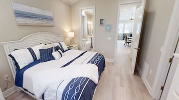 4 bedrooms, in-room safe, iron/ironing board, WiFi