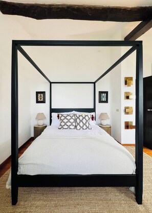 3 bedrooms, desk, WiFi, bed sheets - Gorgeous Villa Zoagli (Zoagli)