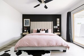 4 bedrooms, desk, iron/ironing board, travel crib