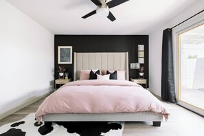 4 bedrooms, desk, iron/ironing board, travel cot