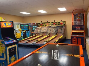 Spielezimmer