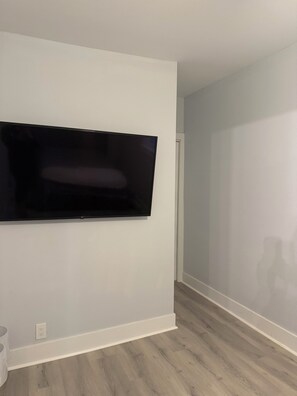 Interior - Brand New Lower In Buffalo (Buffalo)