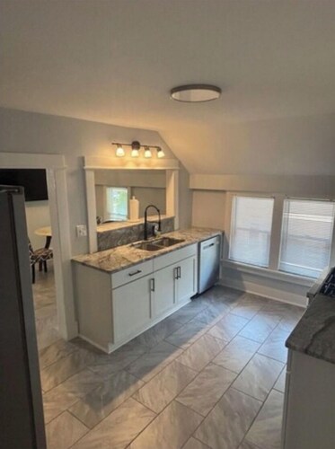 Modern Full Home in The Heart Of Buffalo