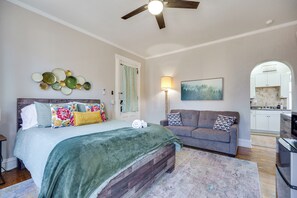 1 bedroom, iron/ironing board, WiFi, bed sheets