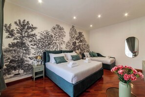 3 bedrooms, desk, iron/ironing board, travel crib