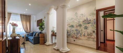 تلفزيون ذكي، كُتُب، ستيريو، طابعة