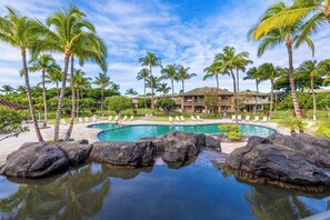 Outdoor pool - All Seasons 401, Mauna Lani, Private Beach Club (Waimea)