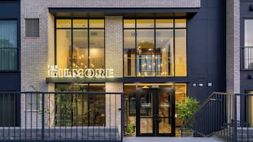 Suite, 3 Bedrooms | Exterior