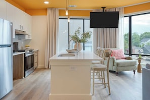 Apartment (2 Bedrooms) | Private kitchen | Full-sized fridge, microwave, oven