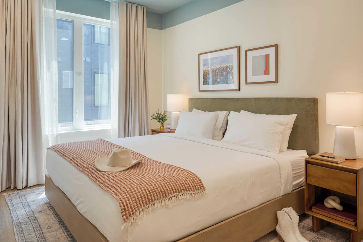 Apartamento (4 Bedrooms) | 2 quartos, roupas de cama premium, espaço de trabalho para notebook