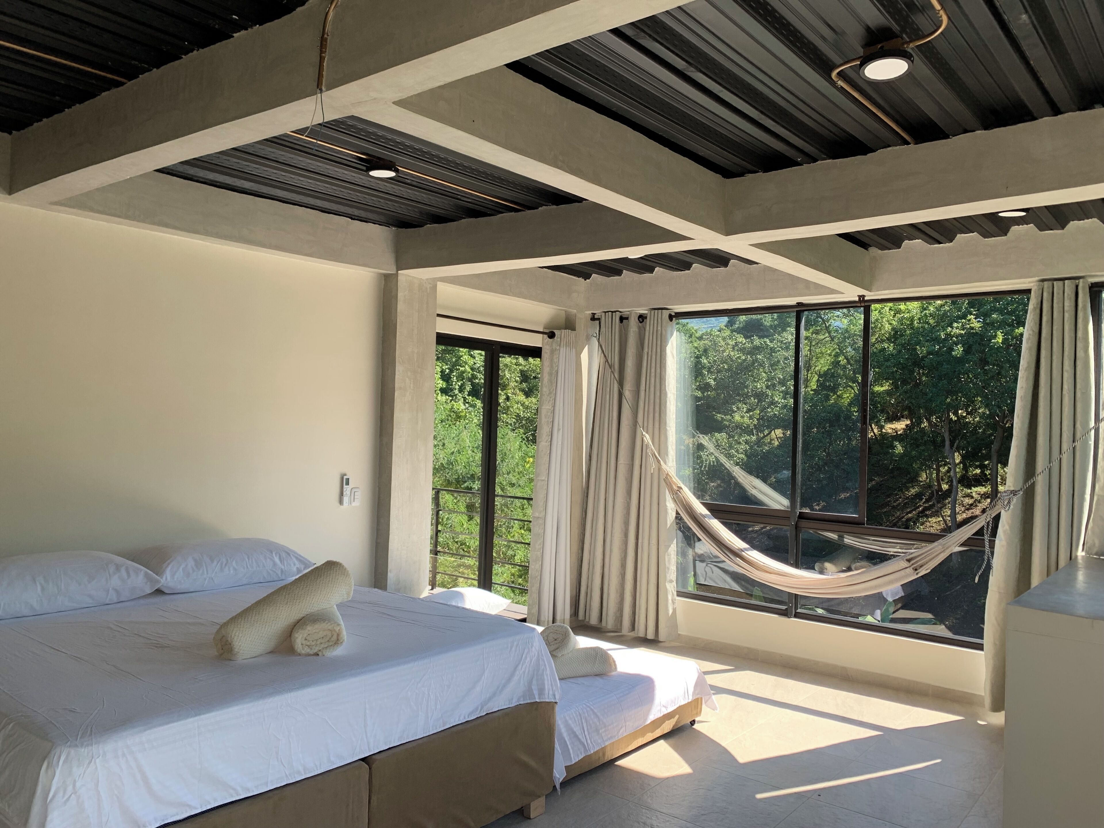 Deluxe Cabin, Mountain View | 3 bedrooms, free WiFi