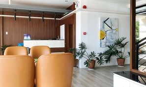 Lobby - RedDoorz @ Occazia Hotel Pampanga (Bacolor)