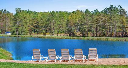 Sleeps 40- 12 Bedroom/12 Bath Lodge on 80 acres with 26' x 52' Great Room