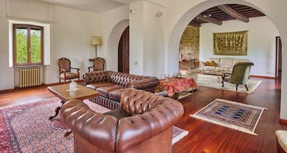 Villa Madonna del Giglio by MMega