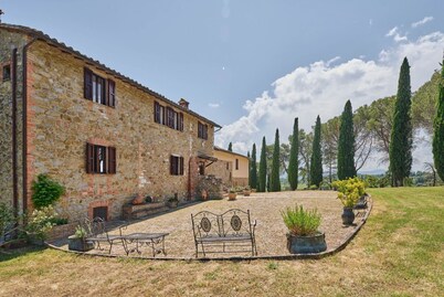 Villa Madonna del Giglio by MMega