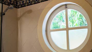Romantic Studio Suite, Pool View | Bathroom | Towels, toilet paper