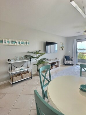 Interior - One Bedroom at Castel Del Mare (Sarasota)
