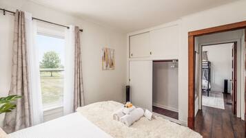 2 多间卧室、上网接入