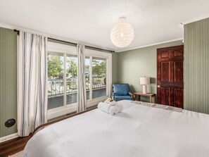 5 Schlafzimmer, Bügeleisen/Bügelbrett, kostenloses WLAN, Bettwäsche