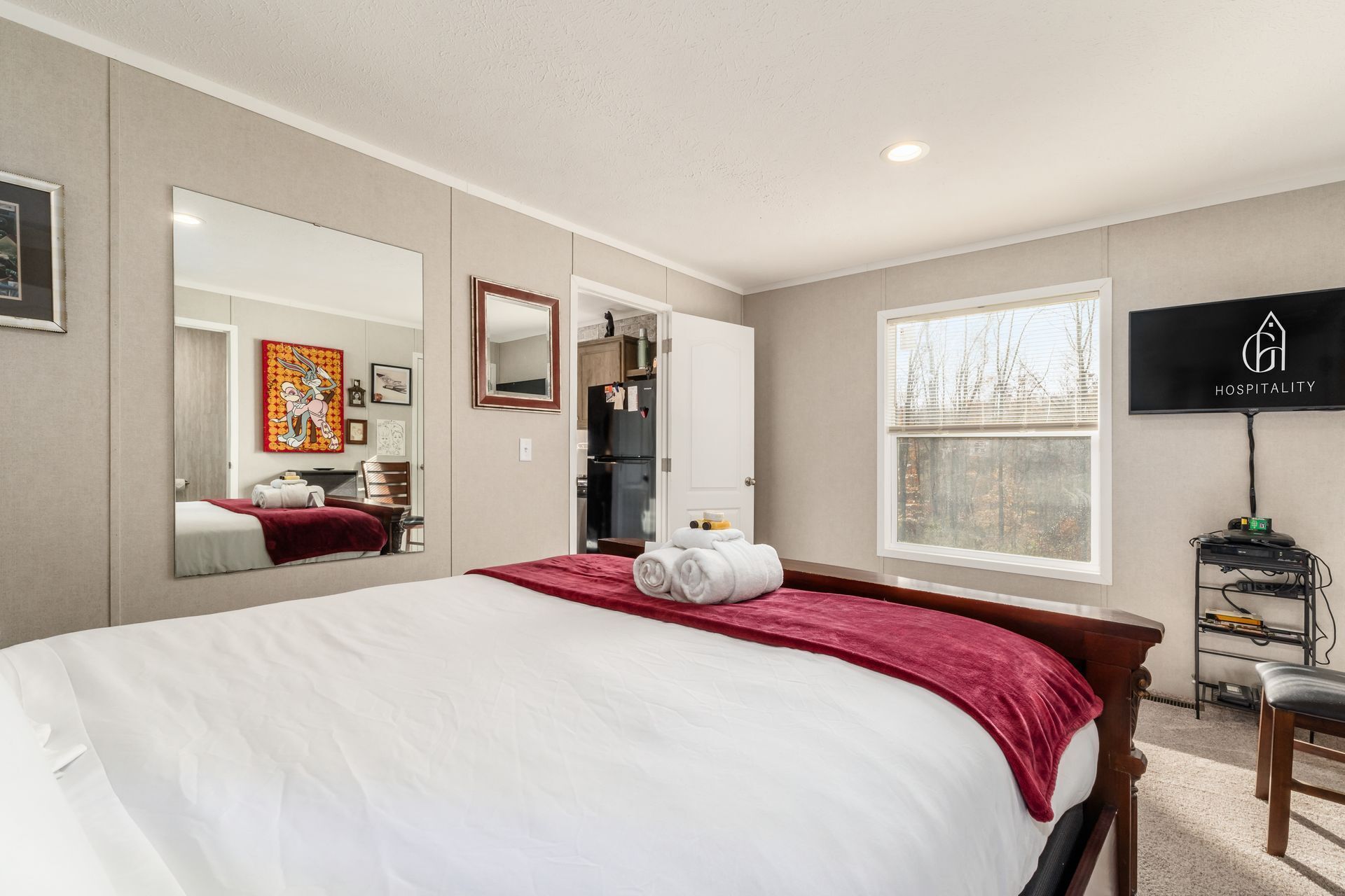 2 habitaciones, tabla de planchar con plancha y wifi gratis 