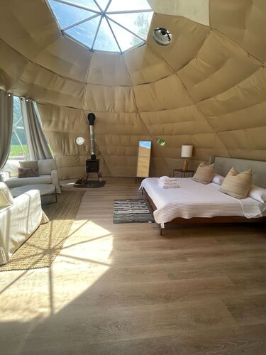 Dome 3 at Come Spring Farm Glamping - Alpaca Farm