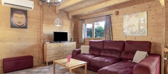 Villa 'El Refugio De Conil Ideal Familias' avec piscine privée, Wi-Fi et climatisation