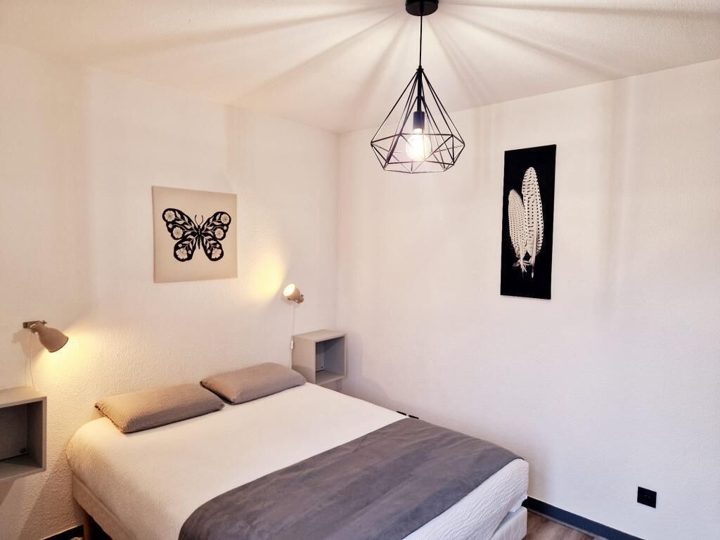 2 chambres, bureau, fer et planche à repasser, Wi-Fi gratuit