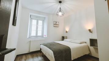 2 chambres, bureau, fer et planche Ă repasser, Wi-Fi gratuit