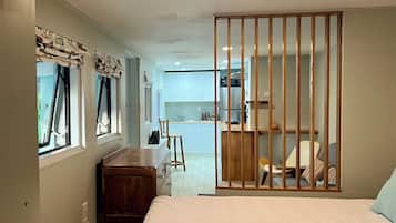 1 chambre, fer et planche Ă  repasser, Wi-Fi gratuit, draps fournis