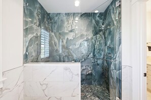 Shower, towels