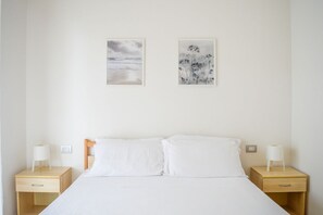 2 bedrooms, WiFi, bed sheets - Green Bay Village - Three-room apartment D5 (Pineto)