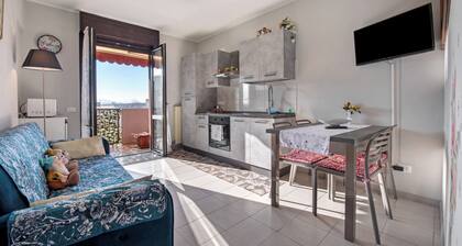 Apartment 'Alle Porte Di Bergamo' with Balcony and Wi-Fi