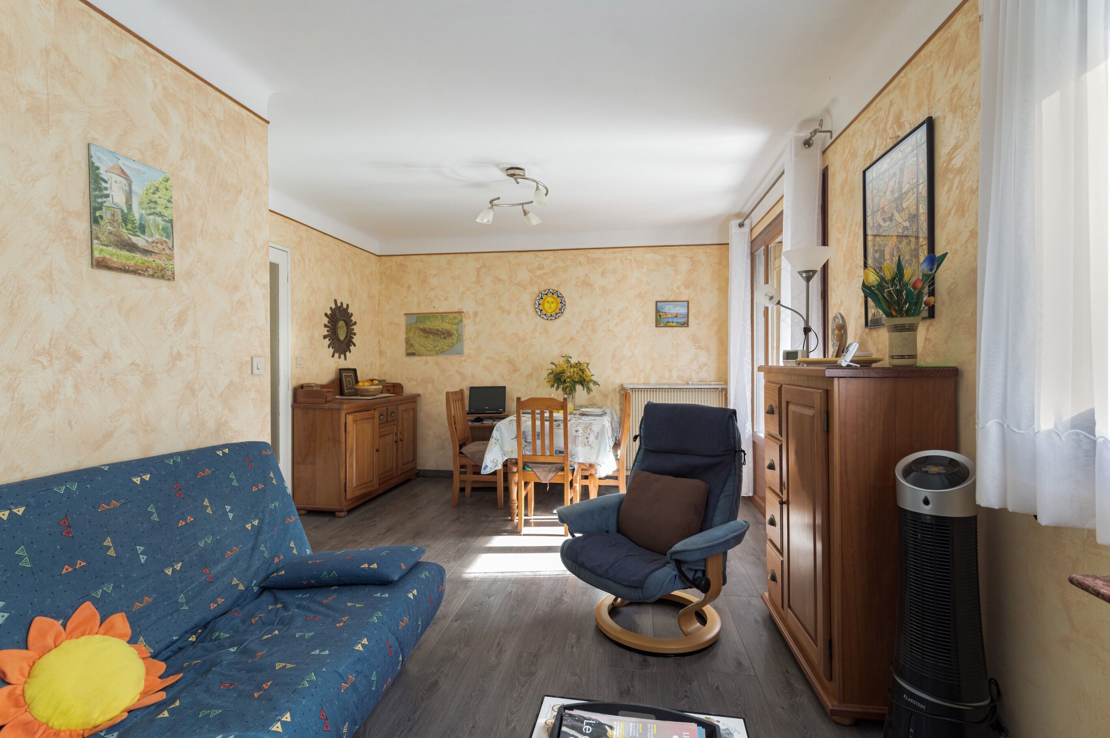 TV, DVD player, stereo