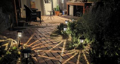 European Style b&b in Topanga