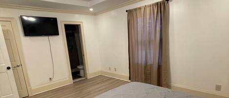 3 多间卧室、WiFi